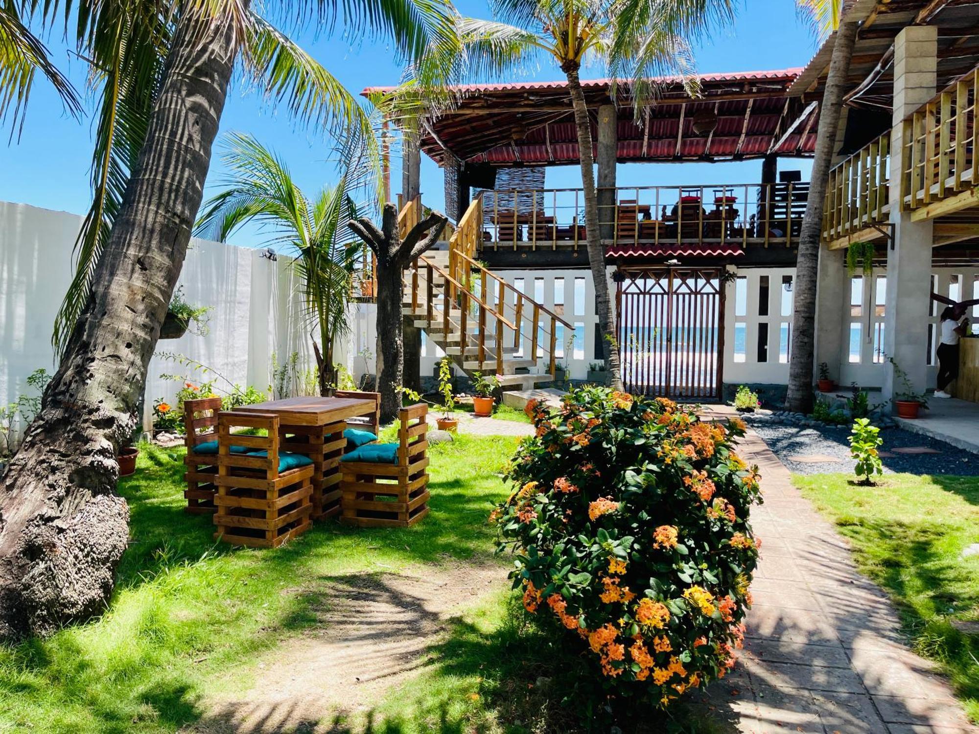The Beach Break Hotel El Cocal Playa San Blas Ngoại thất bức ảnh